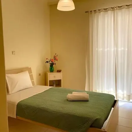 Apartman διαμέρισμα στο κέντρο με ιδιωτικό Parking *